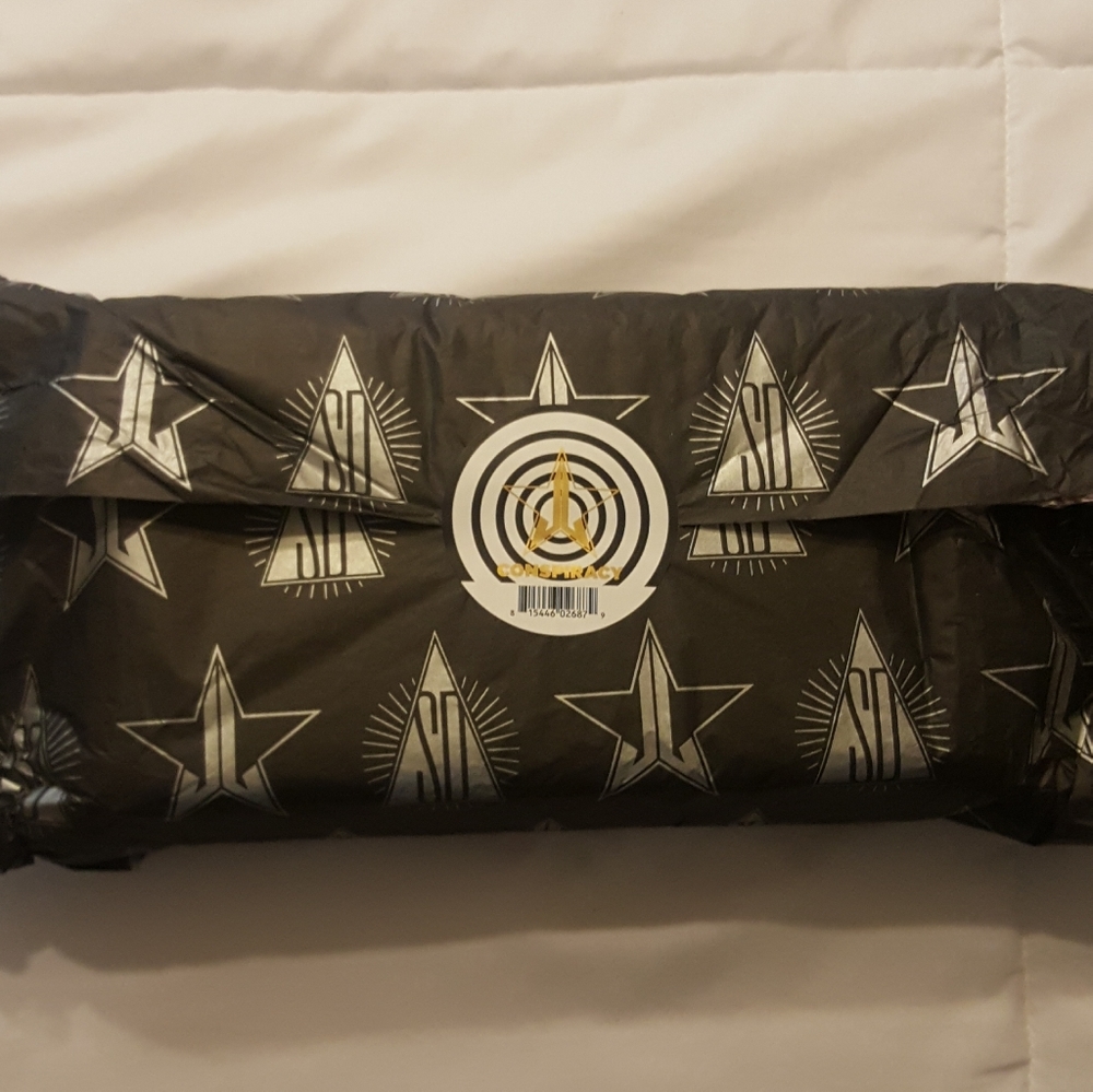 *IN HAND* Jeffree Star × Shane Dawson Palette 🐷